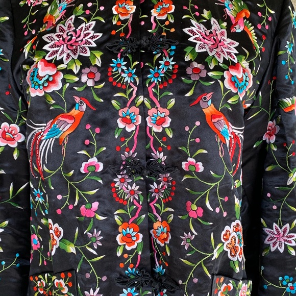 Exquisite Embroidered Asian Black Satin Jacket - Picture 6 of 8